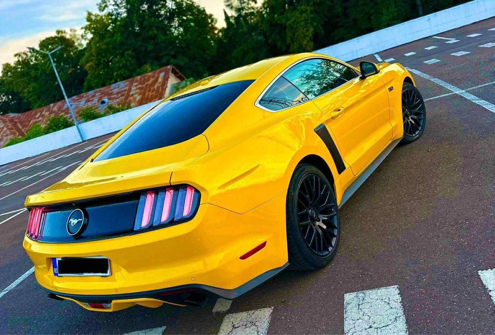 FORD MUSTANG COUPE 2.3T / 350CP / Euro 6 / Pachet 5.0GT / Model 2019!