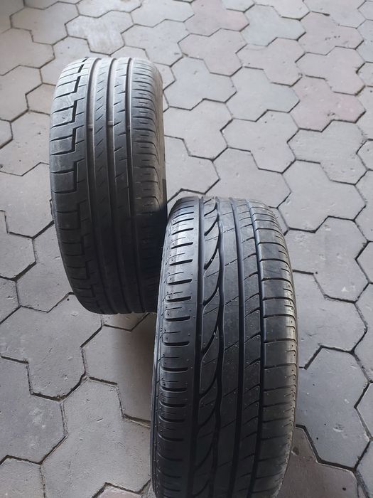 Продам резину 2 шт.