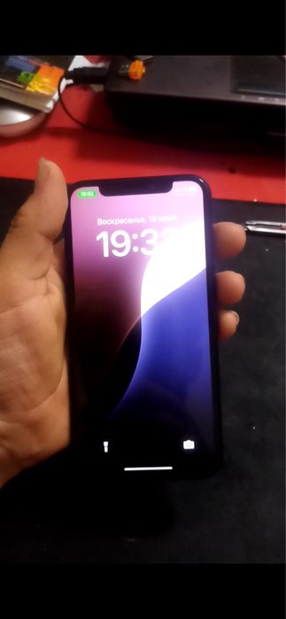 iPhone xs sotiladi