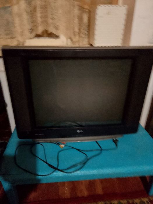 2xil televizor sotiladi
