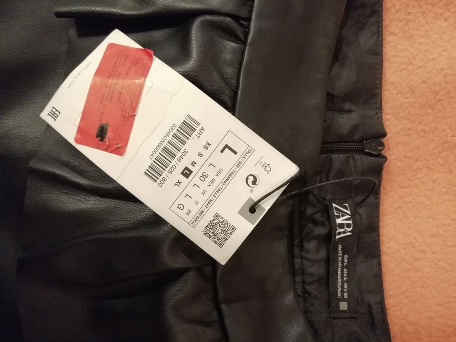 Дамска черна мини пола Zara, нова, екокожа