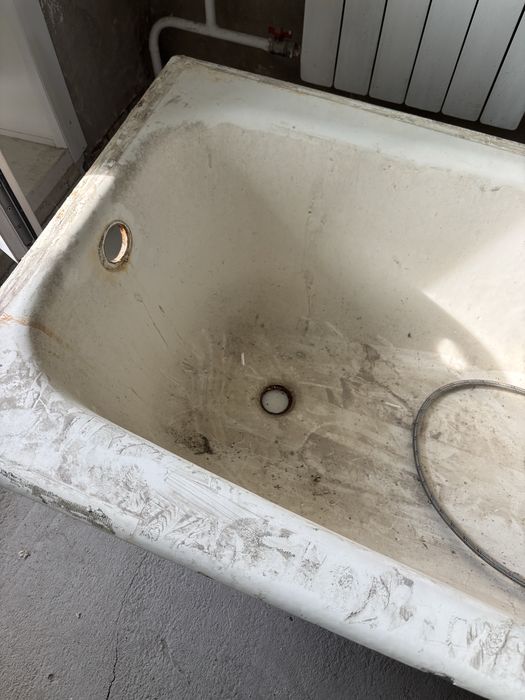 Чугунная ванна 70*150