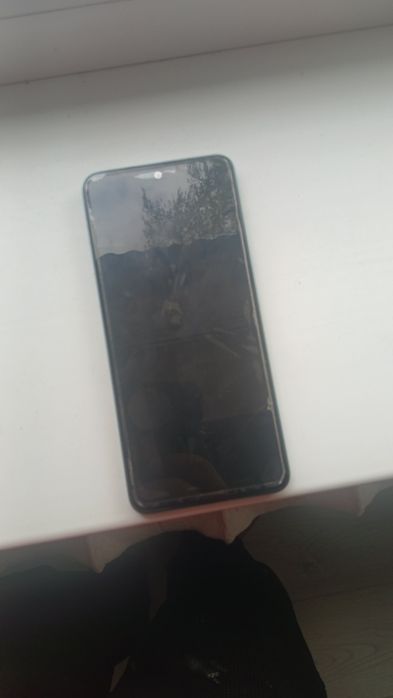 Продам телефон  редми