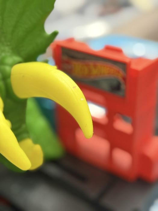 Hotweels динозавры треки