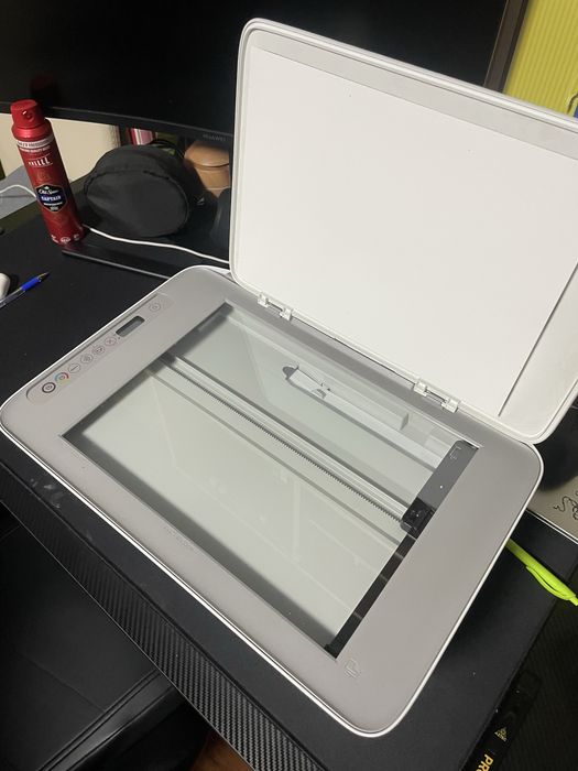 Принтер  HP DeskJet 2720e