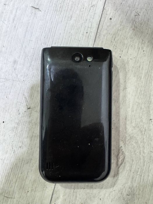 Nokia 2720 yengidek 10 kun ishlagan