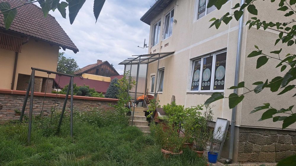 Zona Hollosy, casa de vanzare sau schimb cu apartament