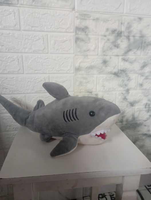 Vând jucări la 25 lei buc