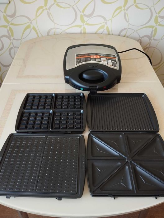 Продам мульти пекарь Redmond RMB-M716