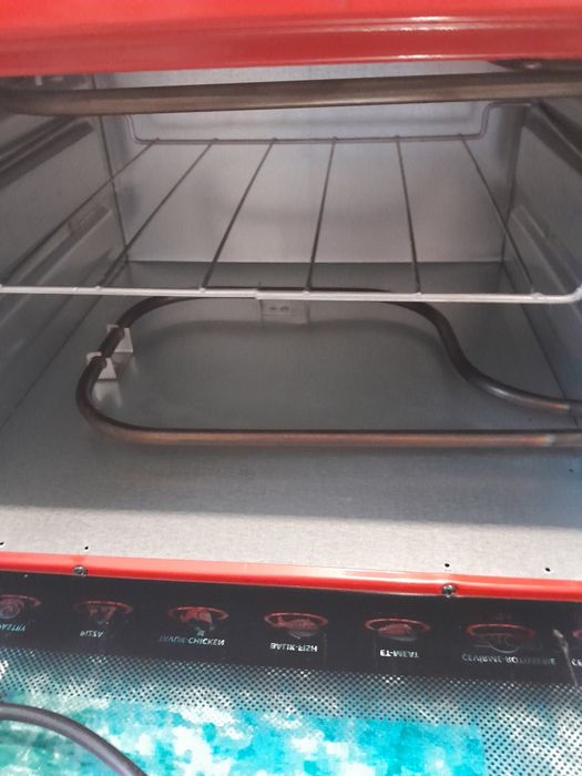 Продаём электродуховку ,