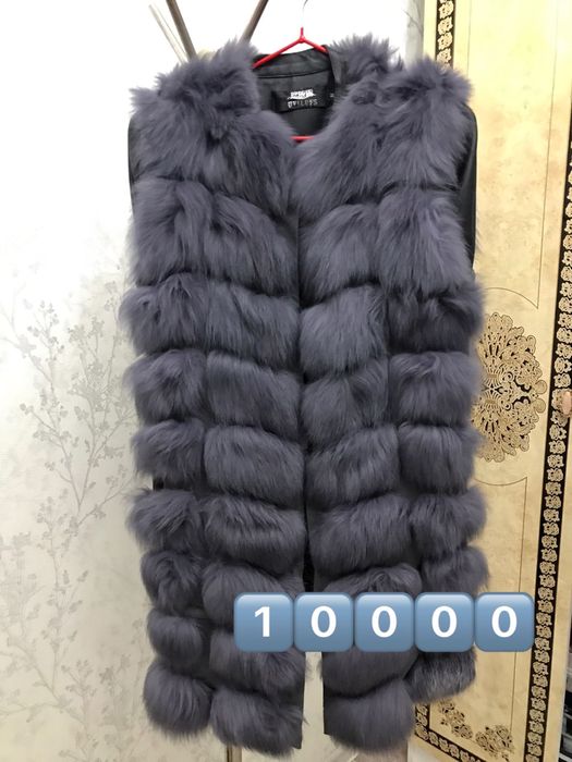 Арзан бағада киімдер сатылады