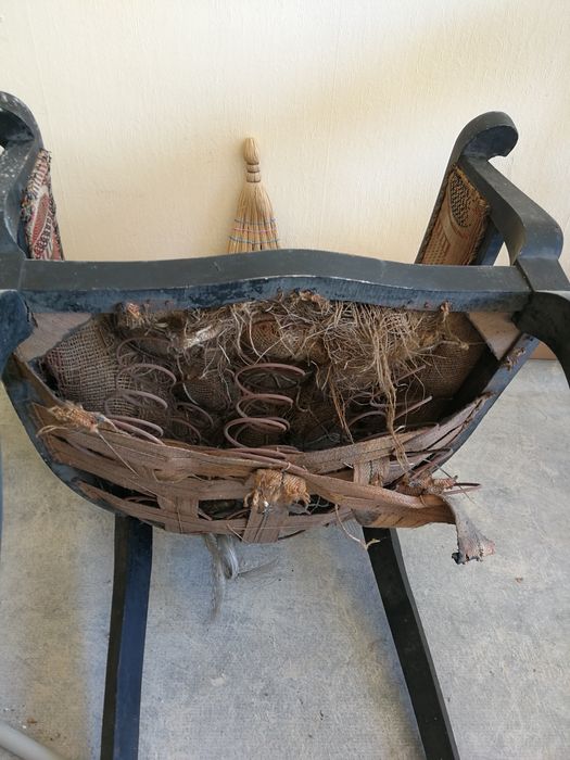 Старинни кресла за реставрация