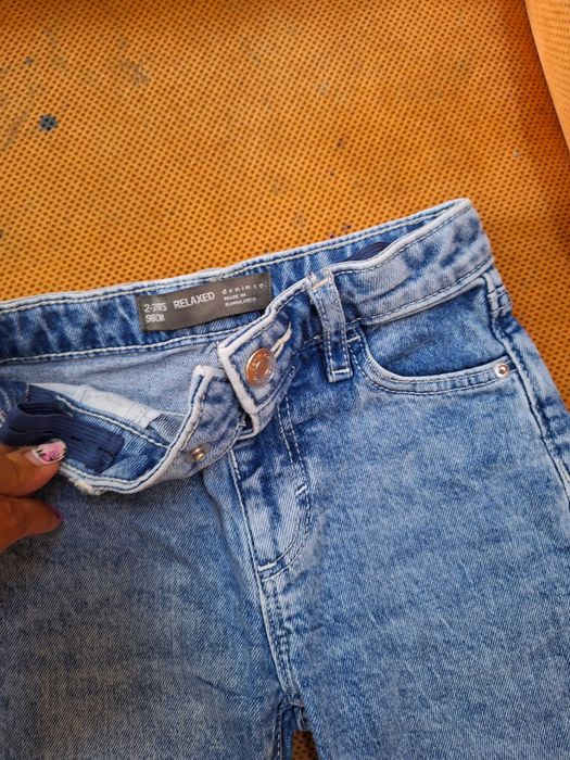 Продавам детски дрешки