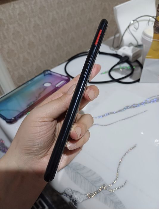 Продам Samsung Galaxy A10s