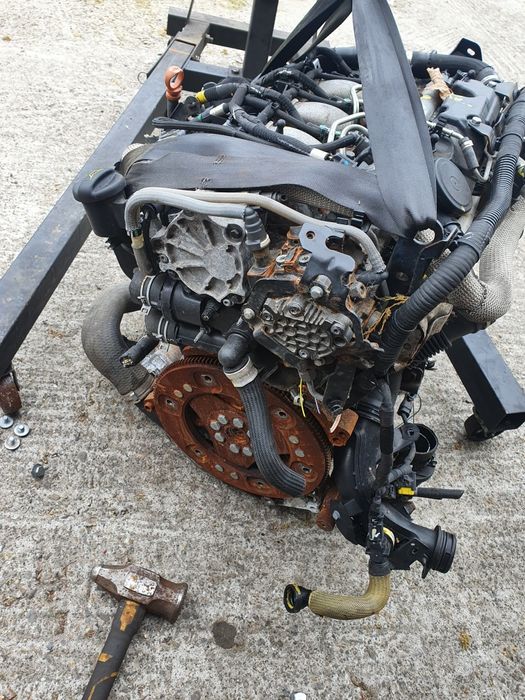 двигател 2.2хди hdi 204к.с. пежо 508 Ситроен ц5 peugeot 508 citroen c5