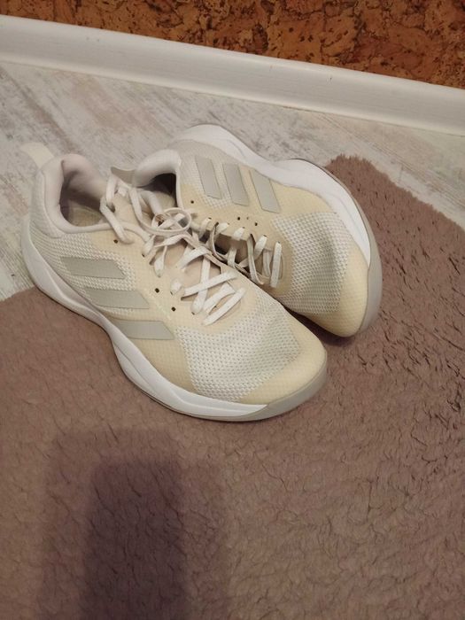 Маратонки Адидас