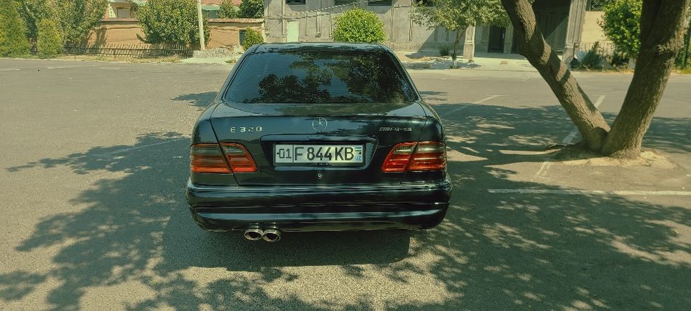 mercedes-benz w210
