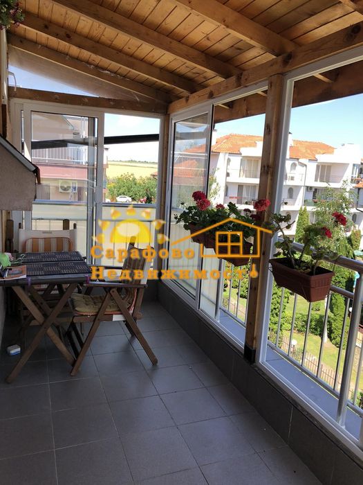 Продава двустаен апартамент ГАРАЖ в Сарафово