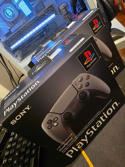 Controller PS5 Limited Edition 30th Anniversary 2 buc. sigilate
