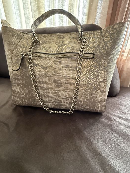 Чанта нa GUESS лимитирана колекция