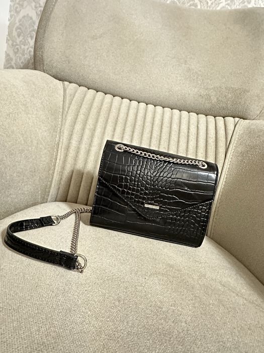 Чанта от Bershka