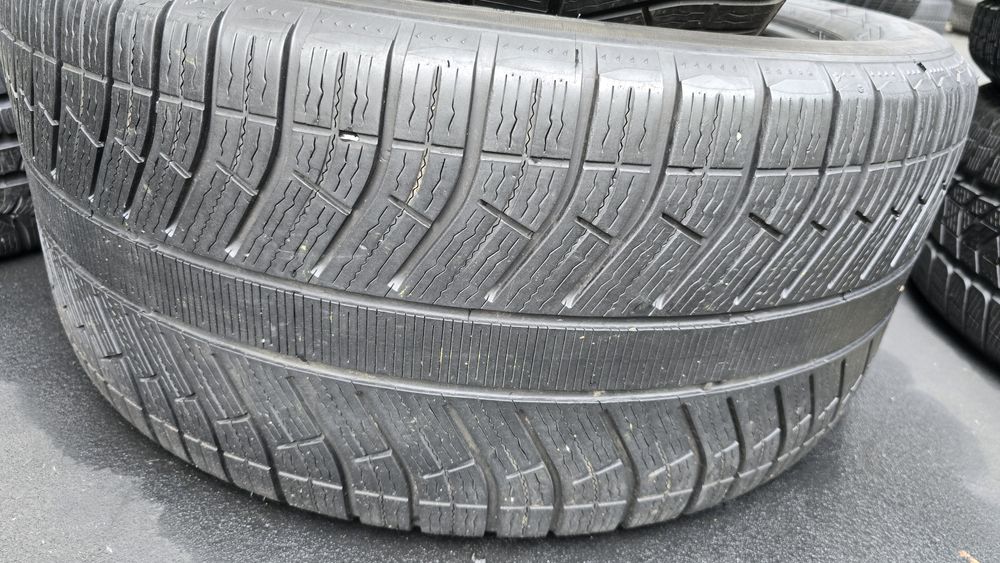 4 anvelope iarnă Michelin 295/40/20