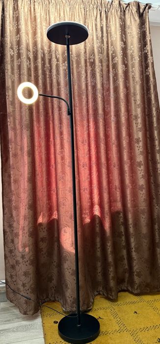 Lampadar led 42W cu lampa de citit, lumina caldă/rece