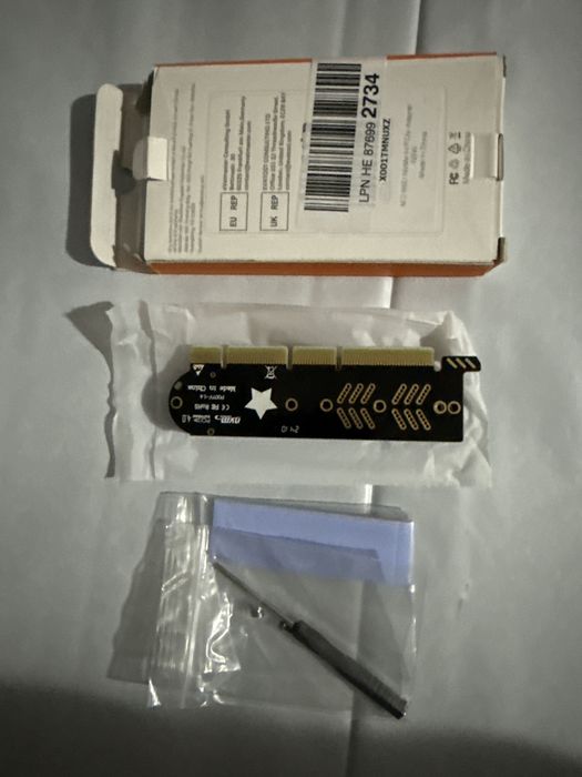 Adaptor ELUTENG NVMe PCIe 4.0 NVMe M.2 SSD la placă PCIe X1/X4/X8/X16