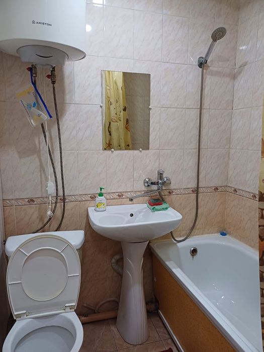 Продам 1-ком.кв.  8 мкр.