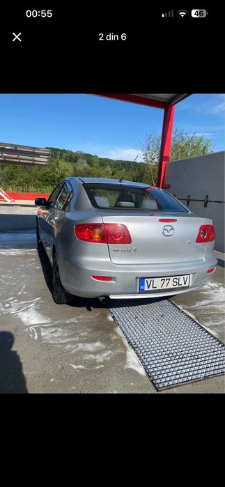 Mazda 3 berlină