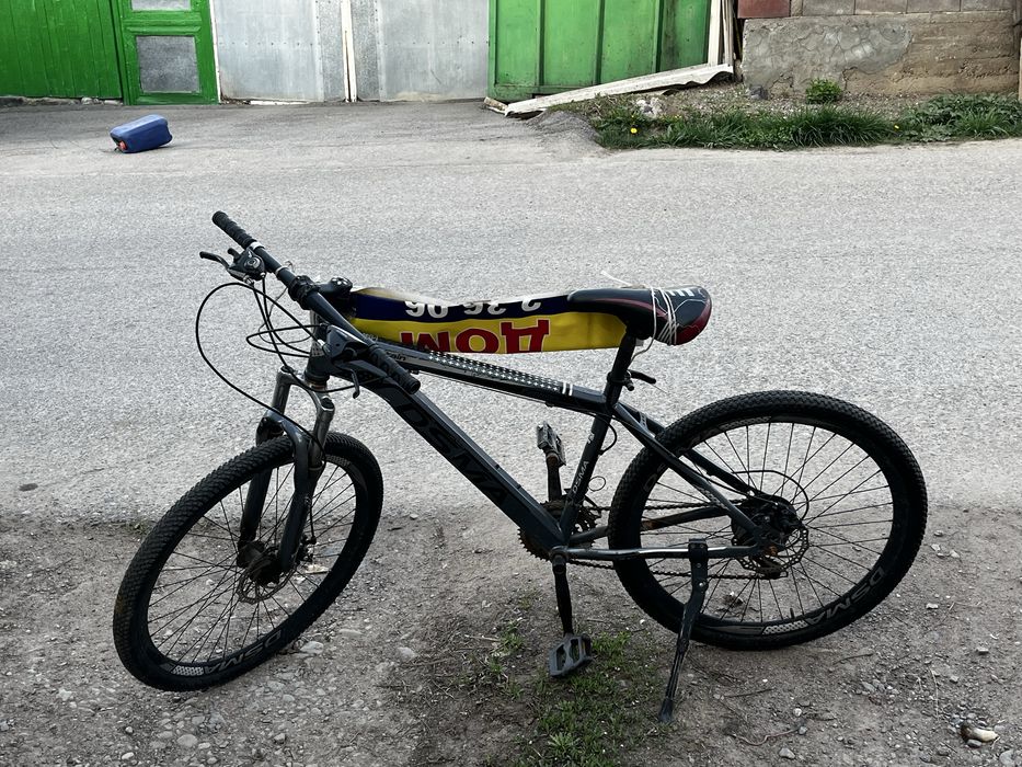 Велик.          .