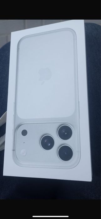 Iphone 17 pro с гарантия