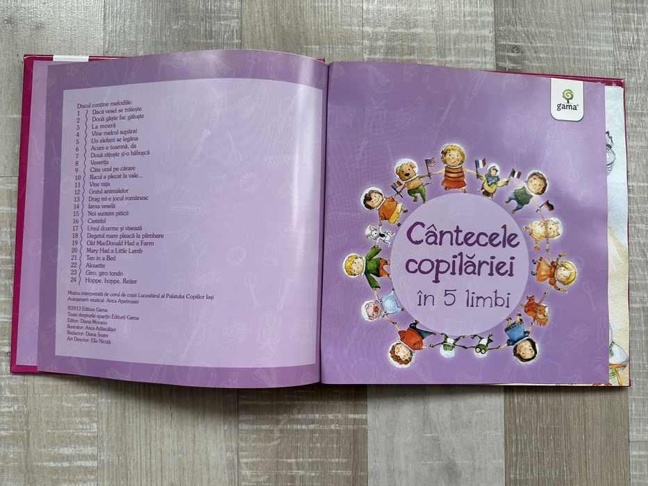 Cantecele copilariei in 5 limbi