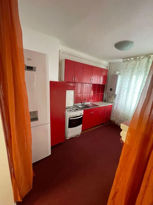 Apartament 2 camere decomandat utilat