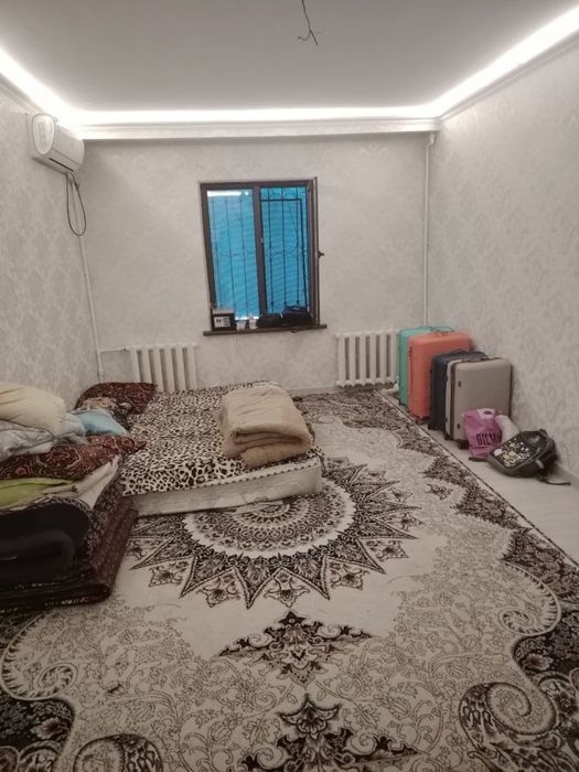 Продаю квартиру массив Курувчи 6В 4 р.й Сергели