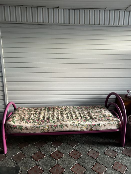 Продам кровть в хорошем состоянии