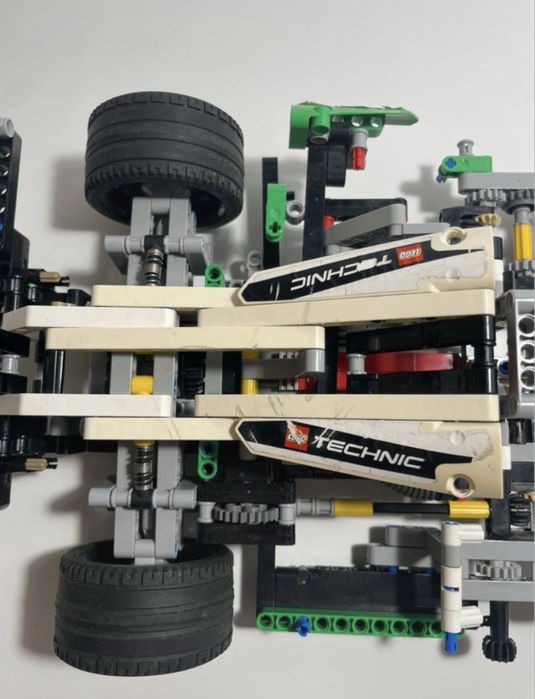 LEGO Technic 42039 car masina