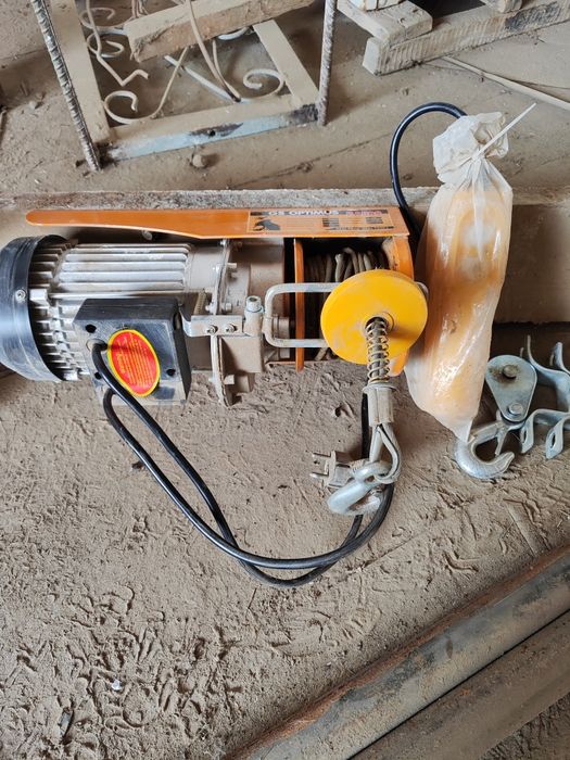 Лебедка электрическая