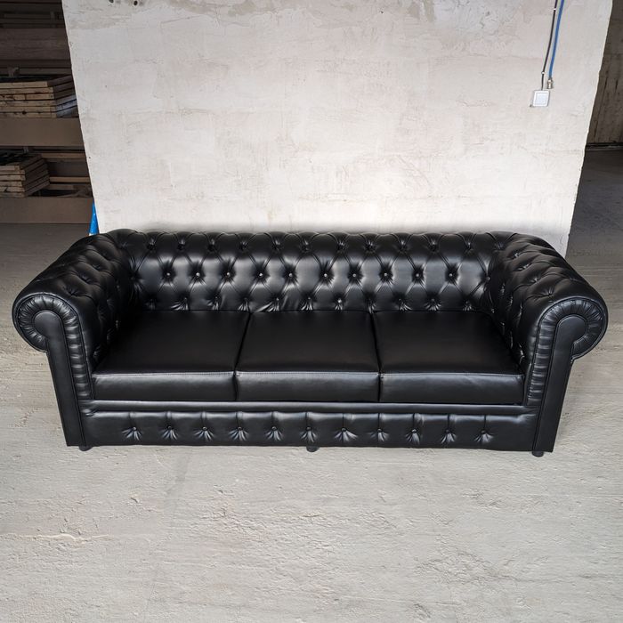 Диван Честер трёхместный