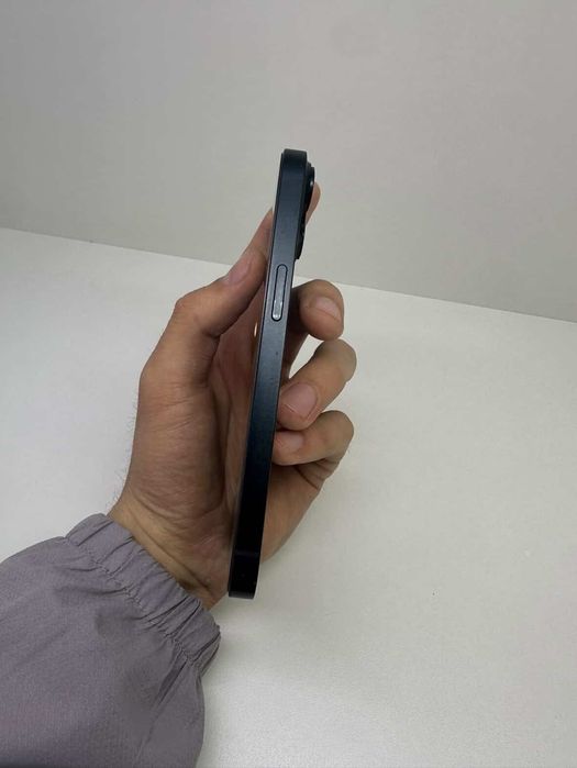 Айфон 14, 128гб, акб: 81%