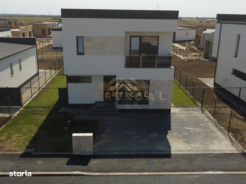 Casa 4 camere, cartier nou, Berceni - Vidra