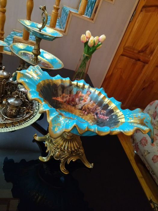 Эксклюзивная  необычная антикварная Маддона.Большая состоит из 6 штук.