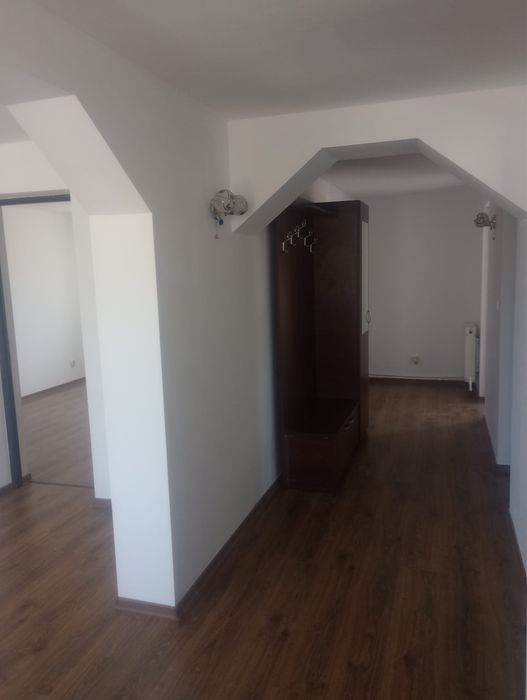 Casa cu teren 1000mp, proaspta renovata, Letcani, Iasi