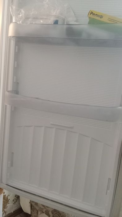 Холодильник Nord работает 20000