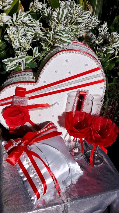 Продам новые наборы для молодожен