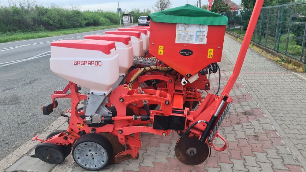 Semanatoare porumb Gaspardo și Monosem