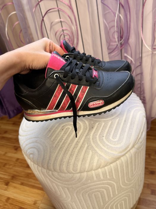 Adidas megru cu roz