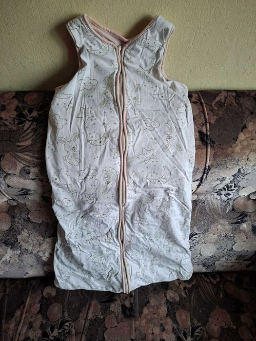 Бебешки спални чували