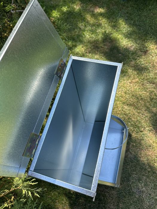 Хранилки за кучета