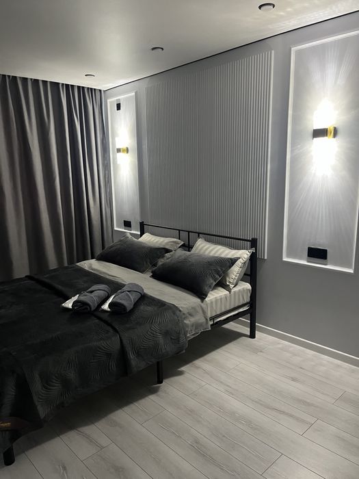 Сдам 2 ком квартиру по суточно